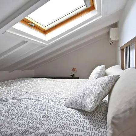 Apartment Superbe 2p Mezzanine Au Coeur Du Vieil *